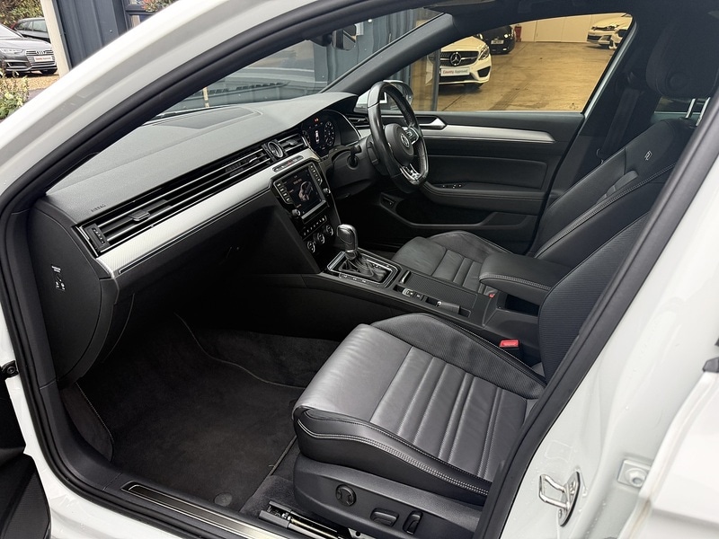 Used Volkswagen Passat 2024 for sale - 76542861: Photo 17