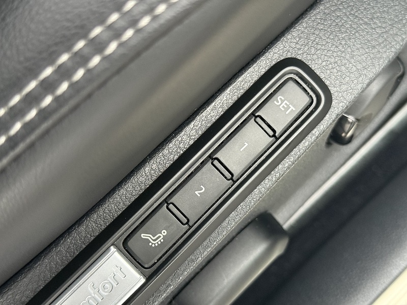 Used Volkswagen Passat 2024 for sale - 76542861: Photo 27