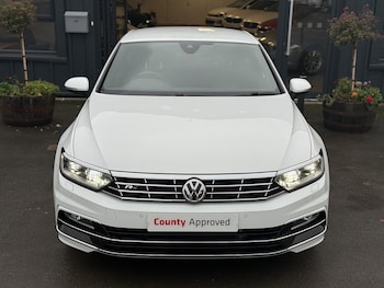 Used Volkswagen Passat 2016 for sale - 76542861: Photo