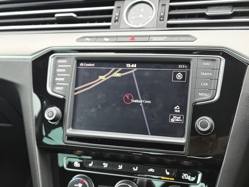 Used Volkswagen Passat 2024 for sale - 76542861: Photo 34