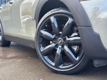 Used MINI Clubman 2018 for sale - 78712317: Photo