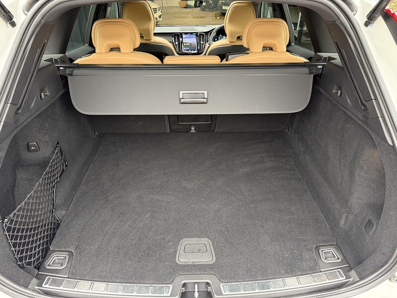 Used Volvo XC60 2025 for sale - 76210910: Photo 22