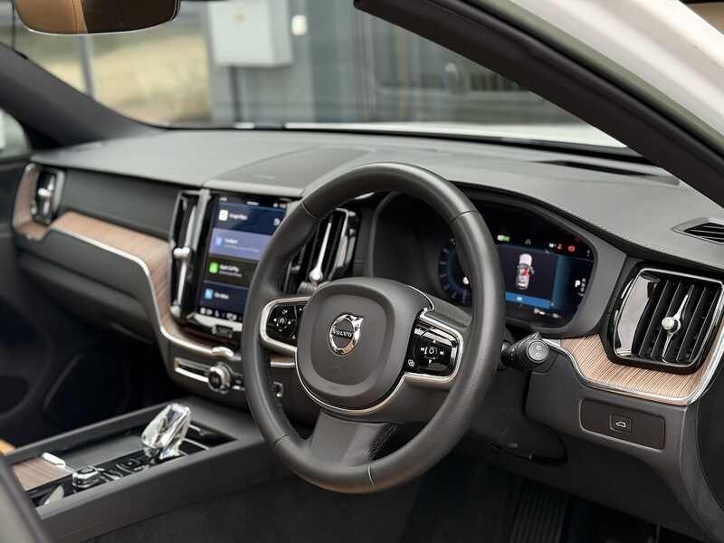 Used Volvo XC60 2025 for sale - 76210910: Photo 25