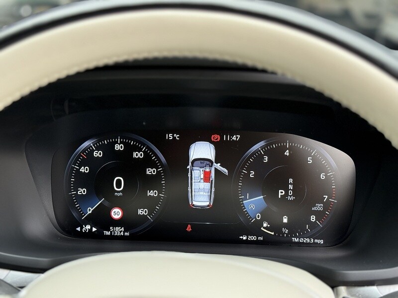 Used Volvo V60 for sale - 76470690: Photo 27