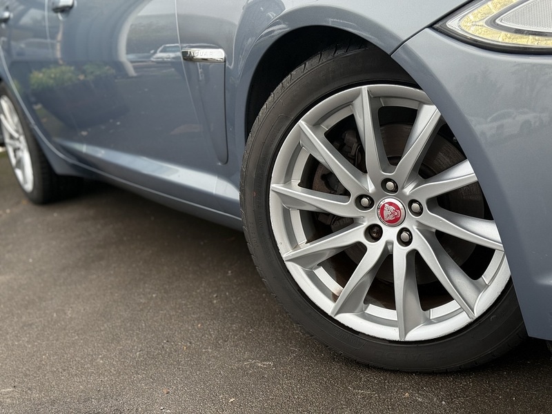 Used Jaguar XF 2013 for sale - 76566275: Photo 7