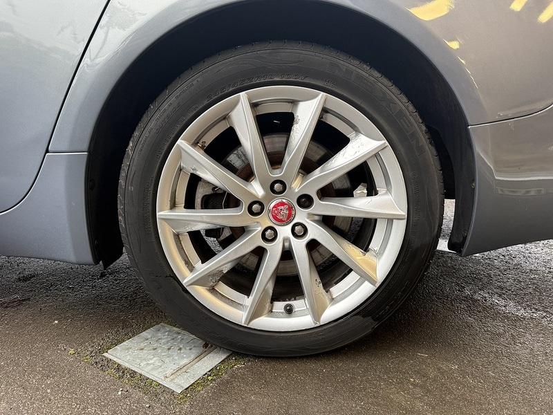 Used Jaguar XF 2013 for sale - 76566275: Photo 8