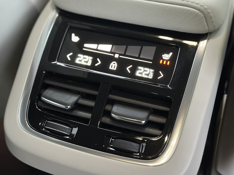 Used Volvo V60 for sale - 76950797: Photo 17