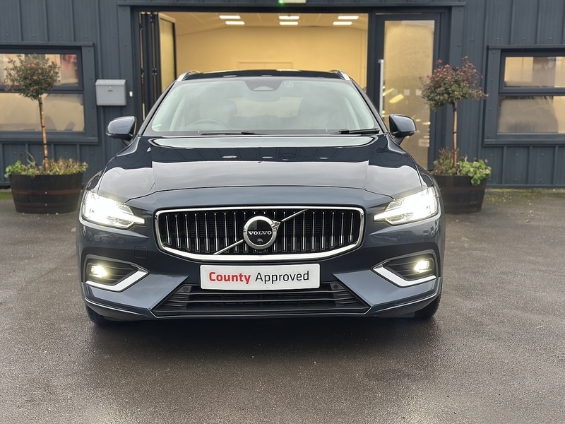Used Volvo V60 for sale - 76950797: Photo 2
