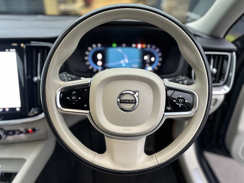 Used Volvo V60 for sale - 76950797: Photo 22