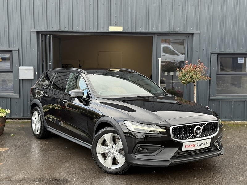Used Volvo V60 for sale - 76320086: Photo 1