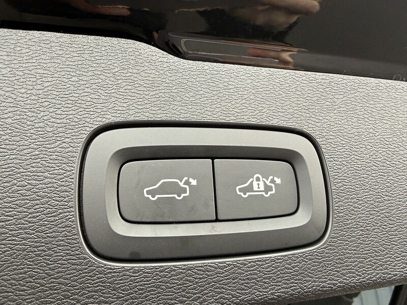 Used Volvo V60 for sale - 76320086: Photo 25