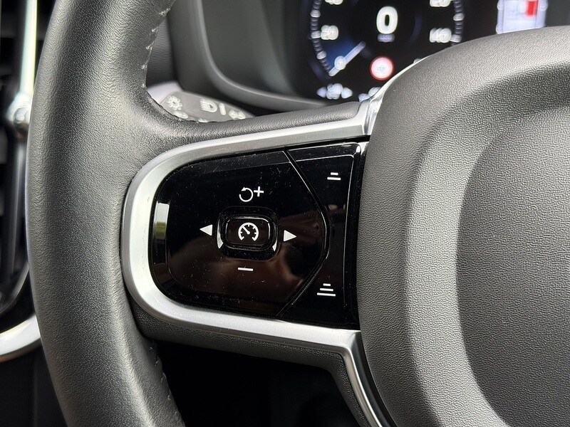Used Volvo V60 for sale - 76320086: Photo 33