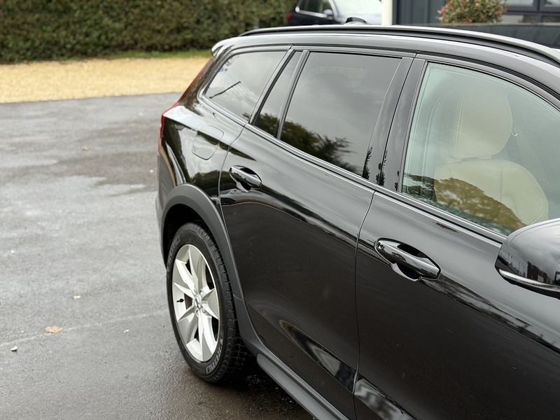Used Volvo V60 for sale - 76320086: Photo 7