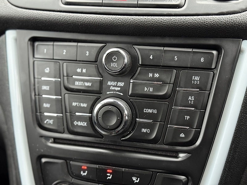 Used Vauxhall Mokka 2015 for sale - 76566278: Photo 31