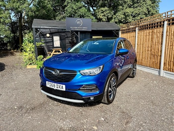 Vauxhall - Grandland X