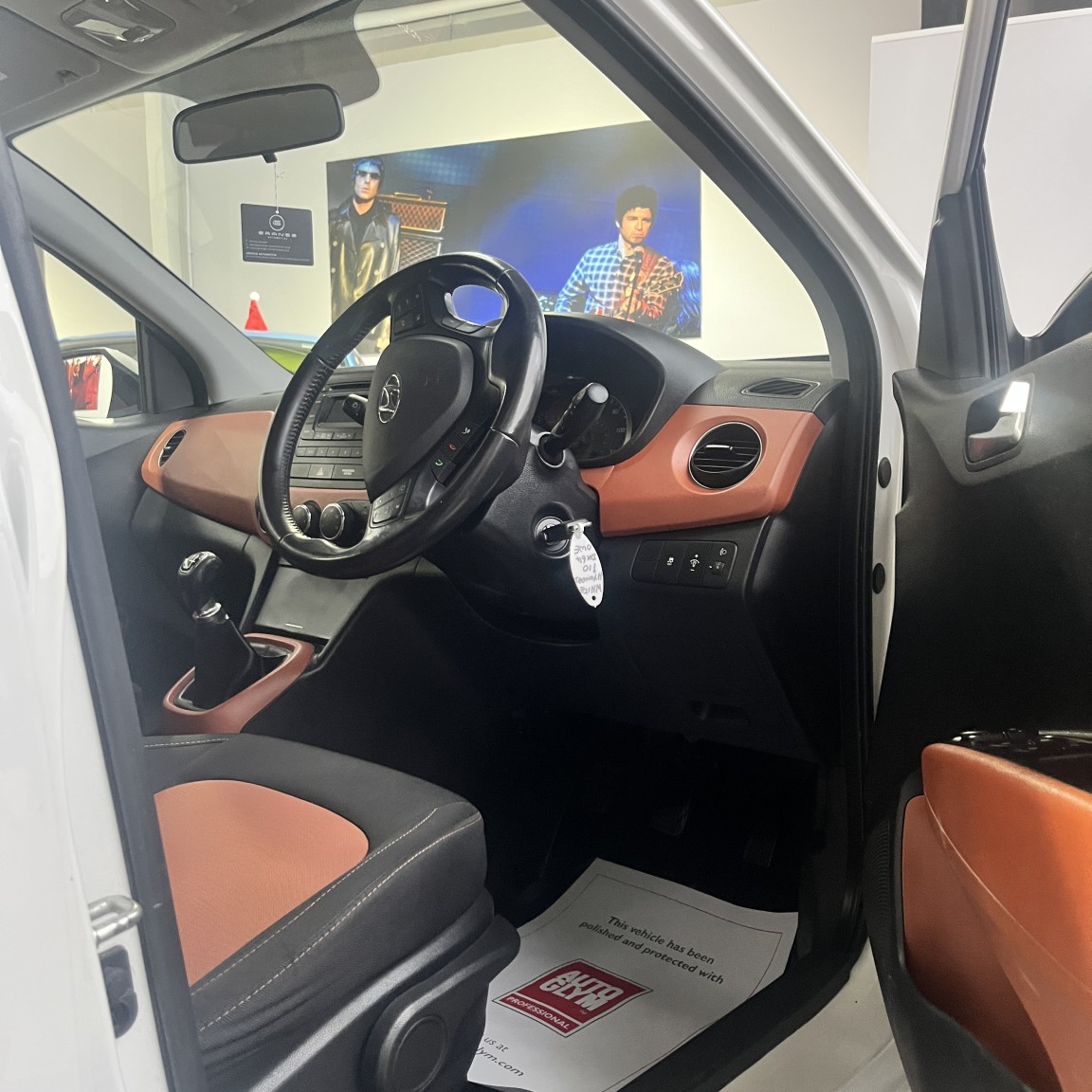 Used Hyundai i10 2014 for sale - 77129643: Photo 13