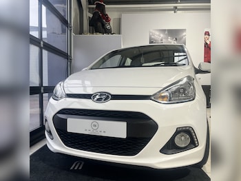 Used Hyundai i10 2014 for sale - 77129643: Photo