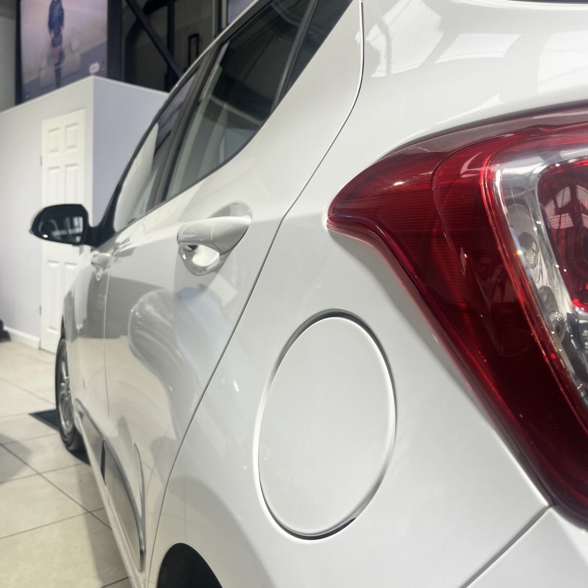 Used Hyundai i10 2014 for sale - 77129643: Photo 39