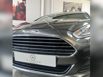 Used Ford Fiesta 2015 for sale - 77129651: Photo