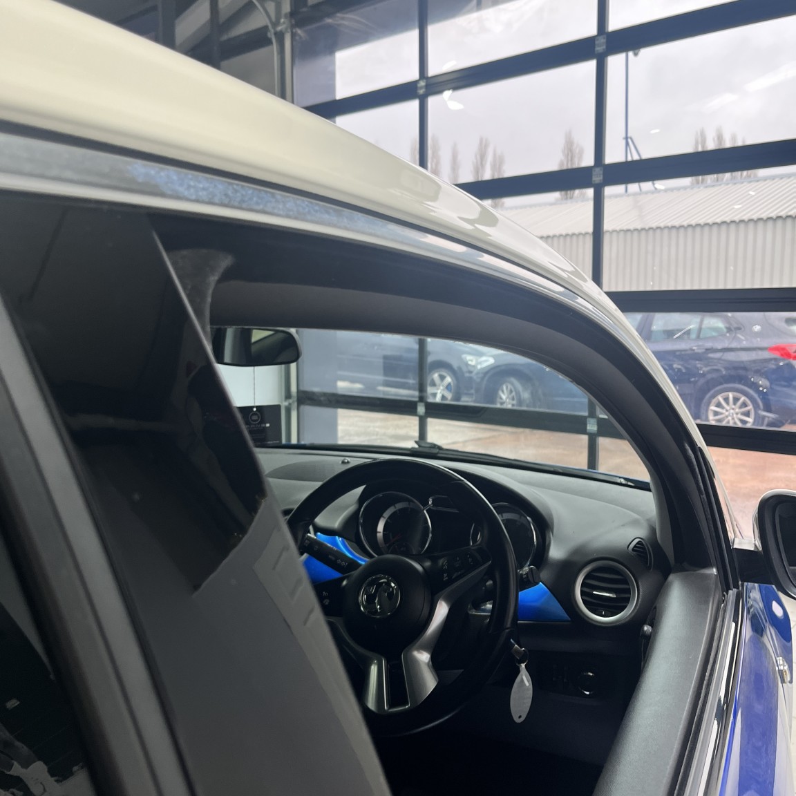 Used Vauxhall ADAM 2017 for sale - 77129636: Photo 17