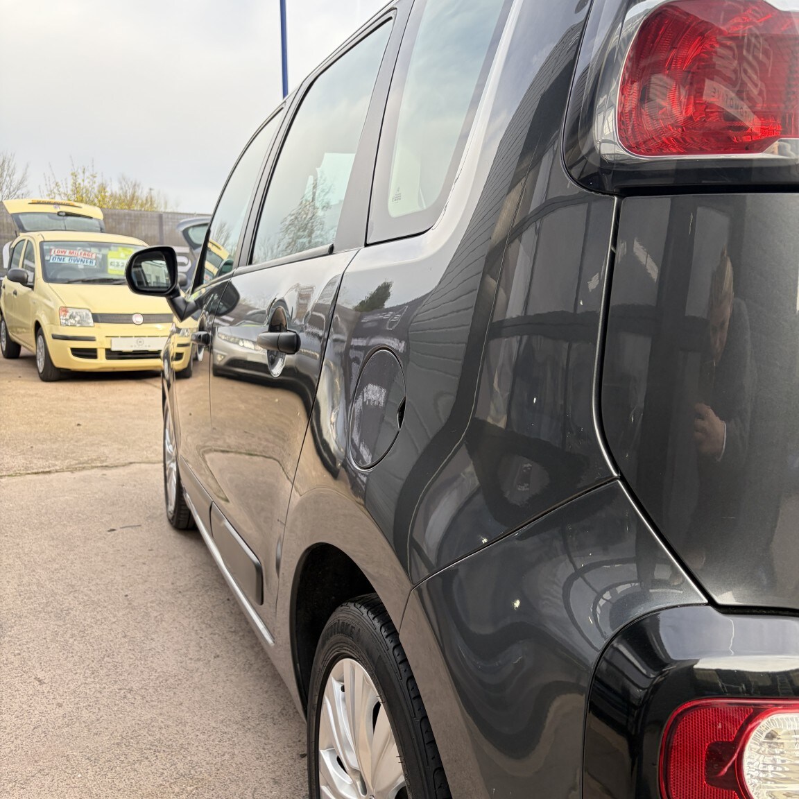 Used Citroen C3 Picasso 2014 for sale - 78182869: Photo 25