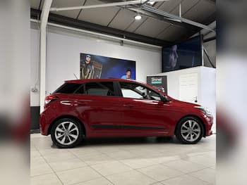 Used Hyundai i20 2016 for sale - 79830247: Photo