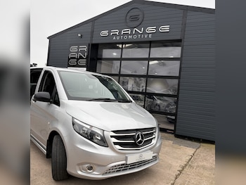 Used Mercedes-Benz Vito 2017 for sale - 77798605: Photo