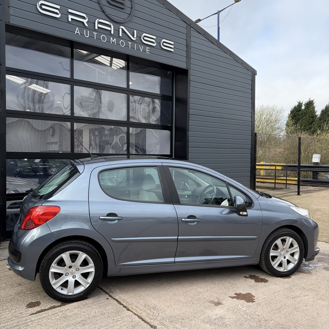 Used Peugeot 207 2008 for sale - 77897844: Photo 3