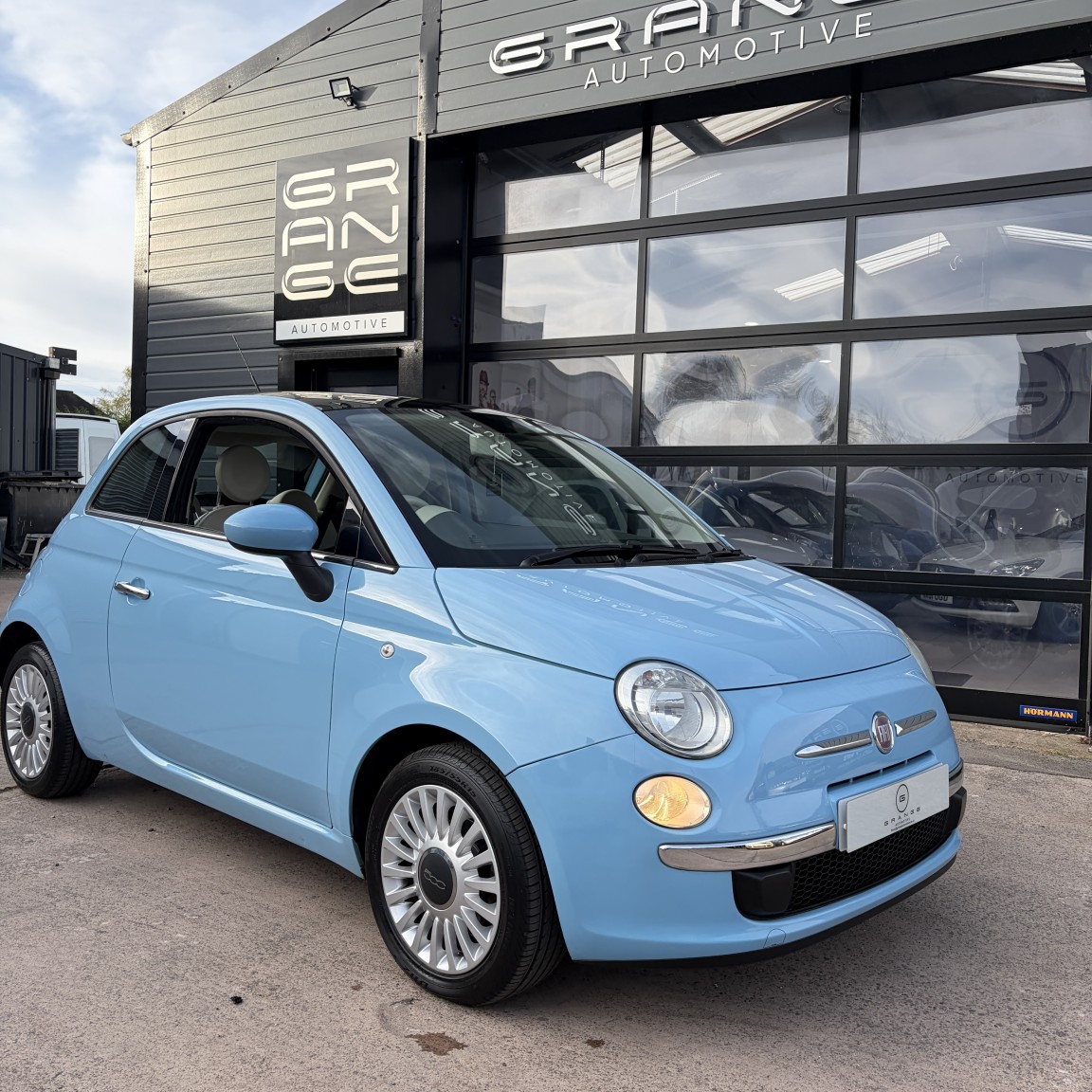 Used Fiat 500 2011 for sale - 78190649: Photo 2
