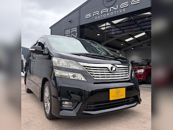 Used Toyota Vellfire 2010 for sale - 79115429: Photo