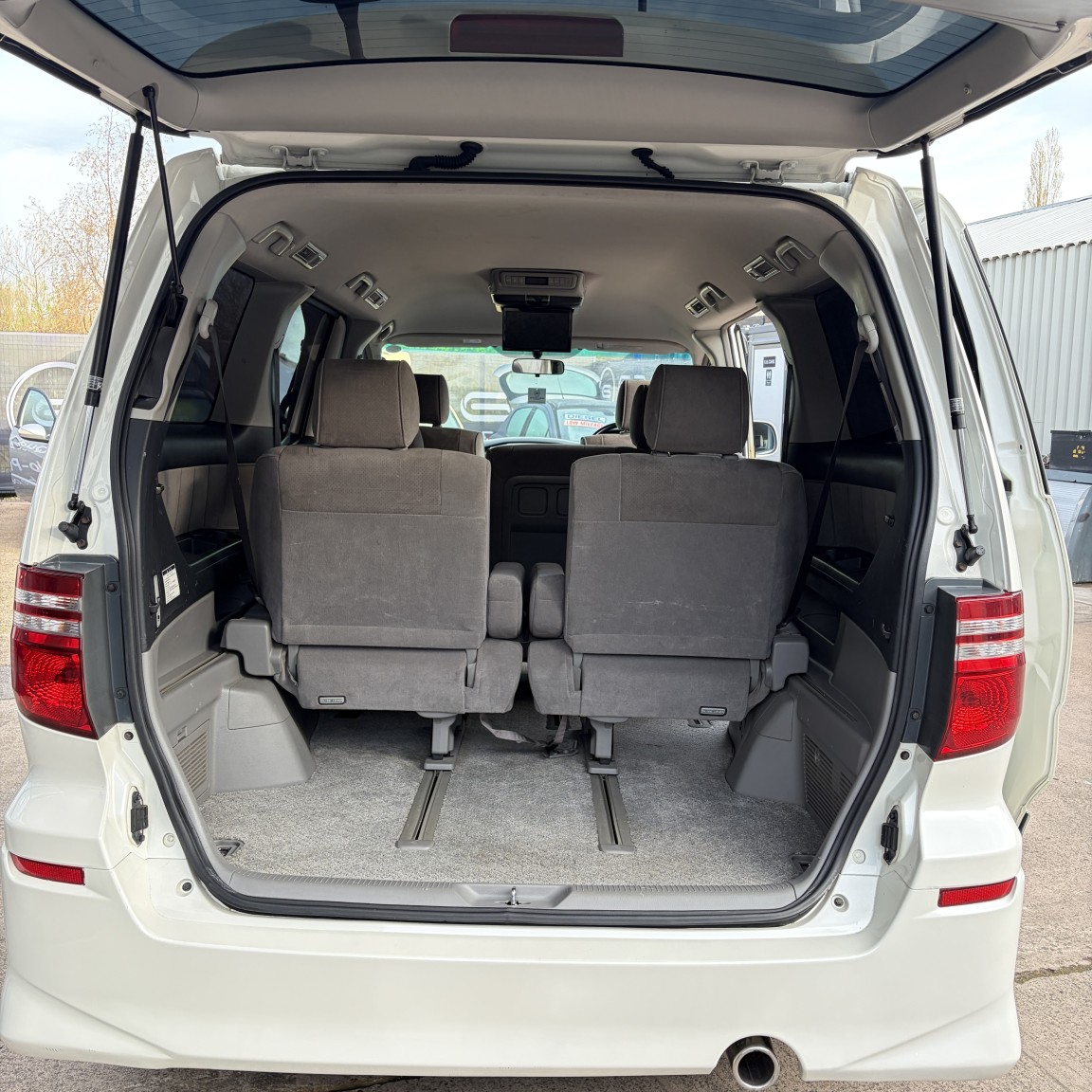 Used Toyota Alphard 2021 for sale - 78182876: Photo 21