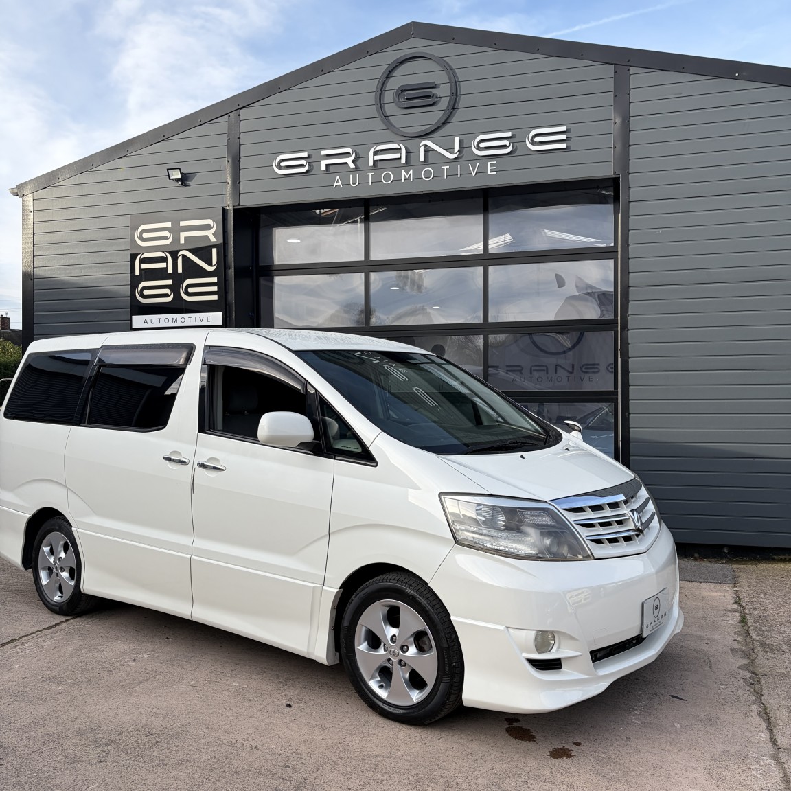 Used Toyota Alphard 2021 for sale - 78182876: Photo 5