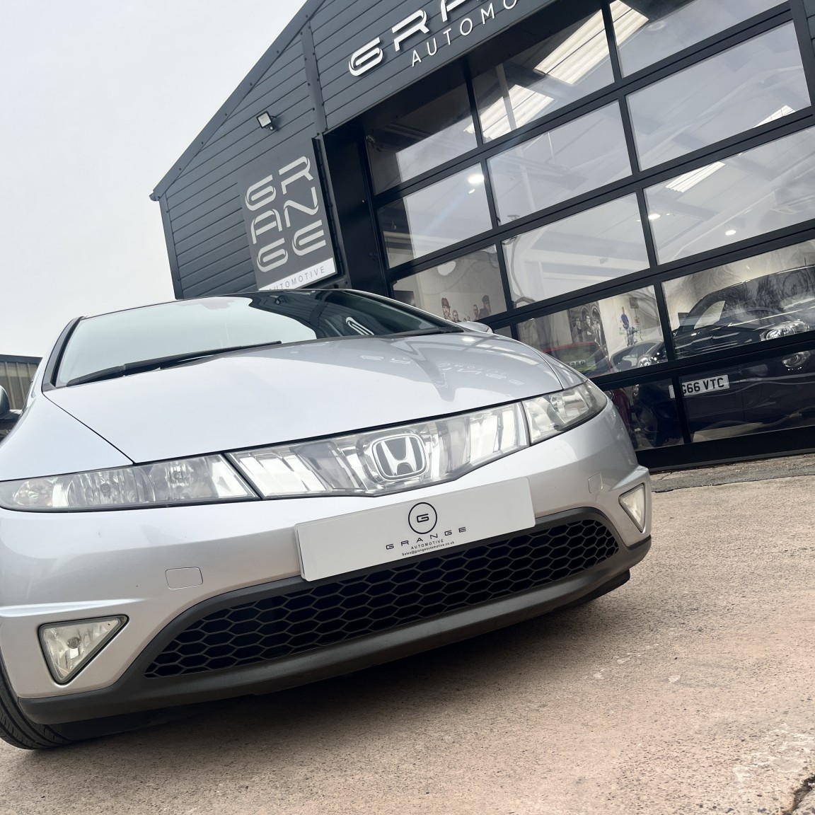 Used Honda Civic 2009 for sale - 77564214: Photo 9