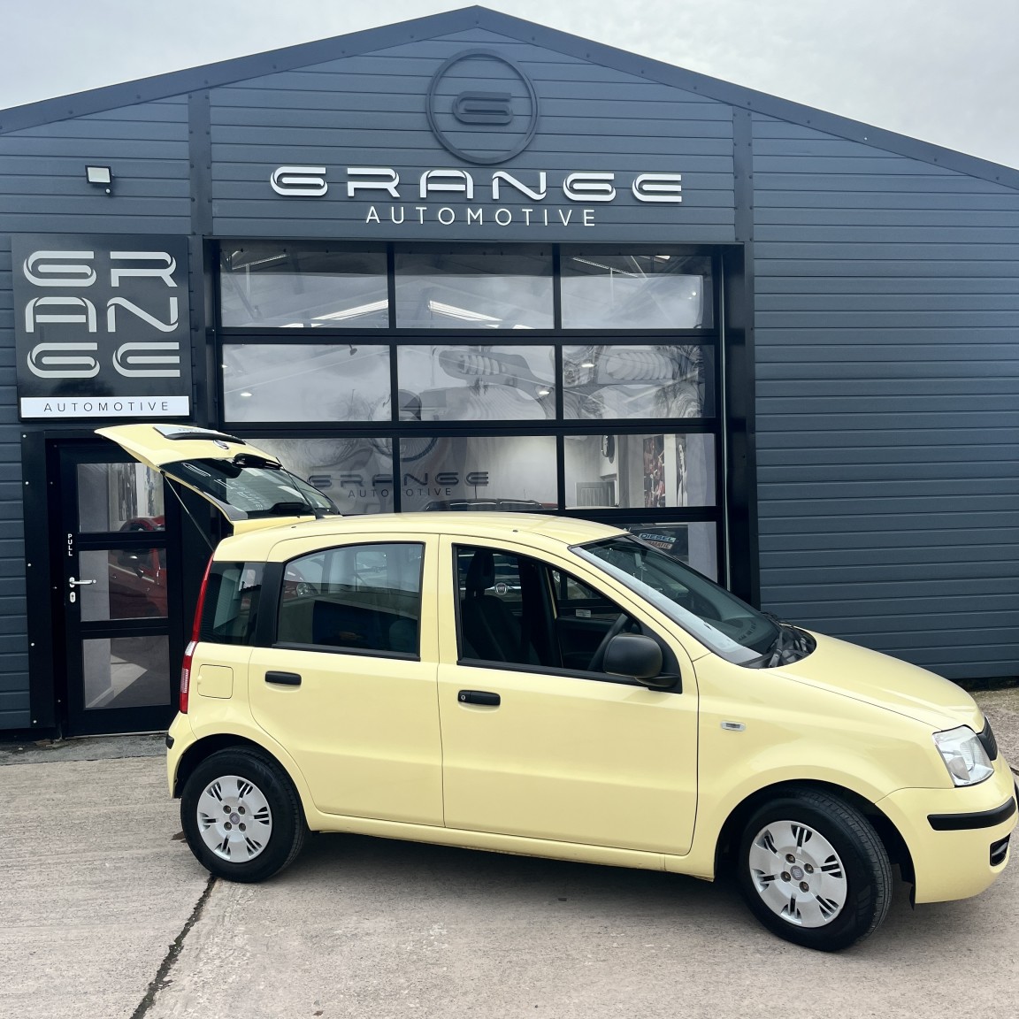 Used Fiat Panda 2010 for sale - 77564199: Photo 24