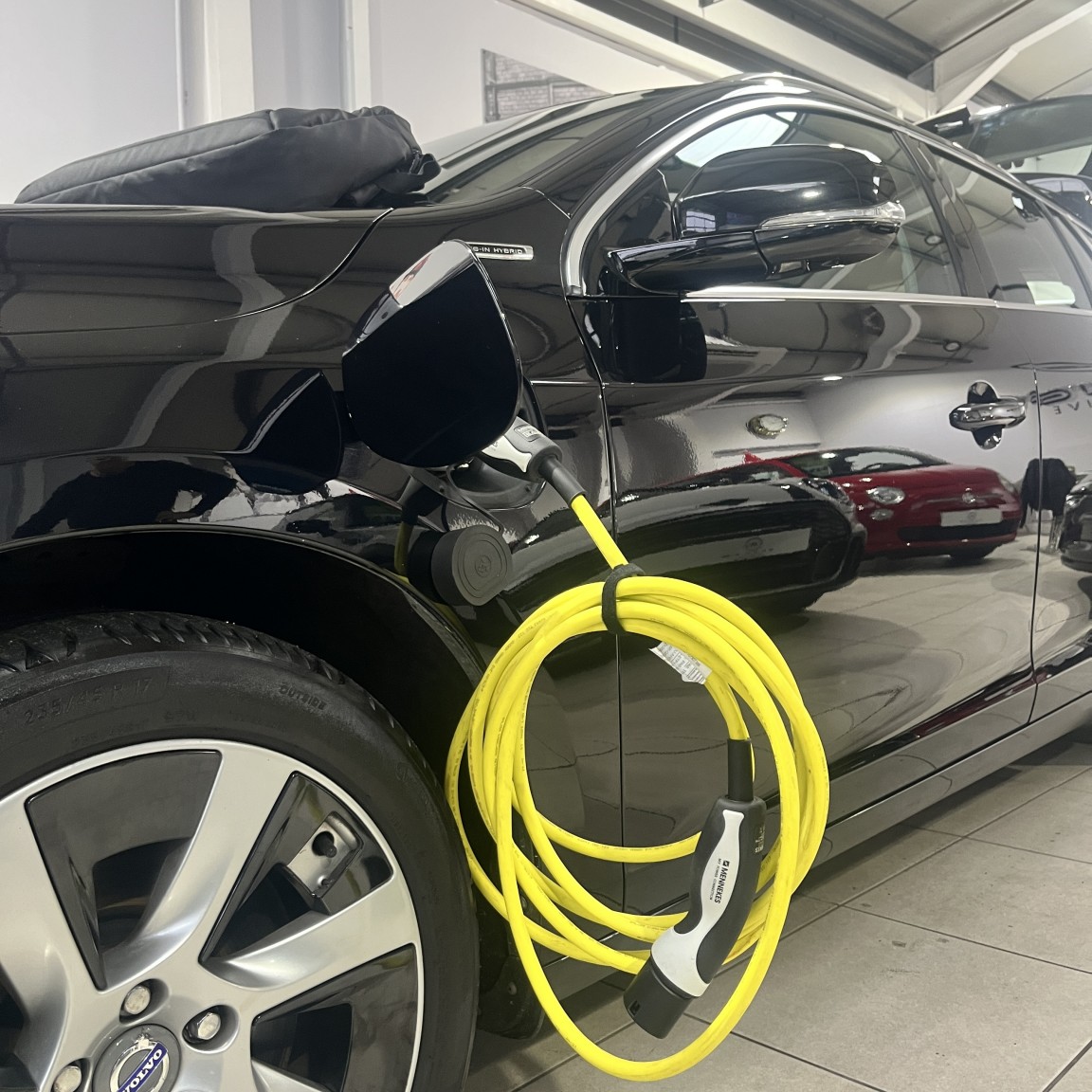 Used Volvo V60 2013 for sale - 77129648: Photo 13