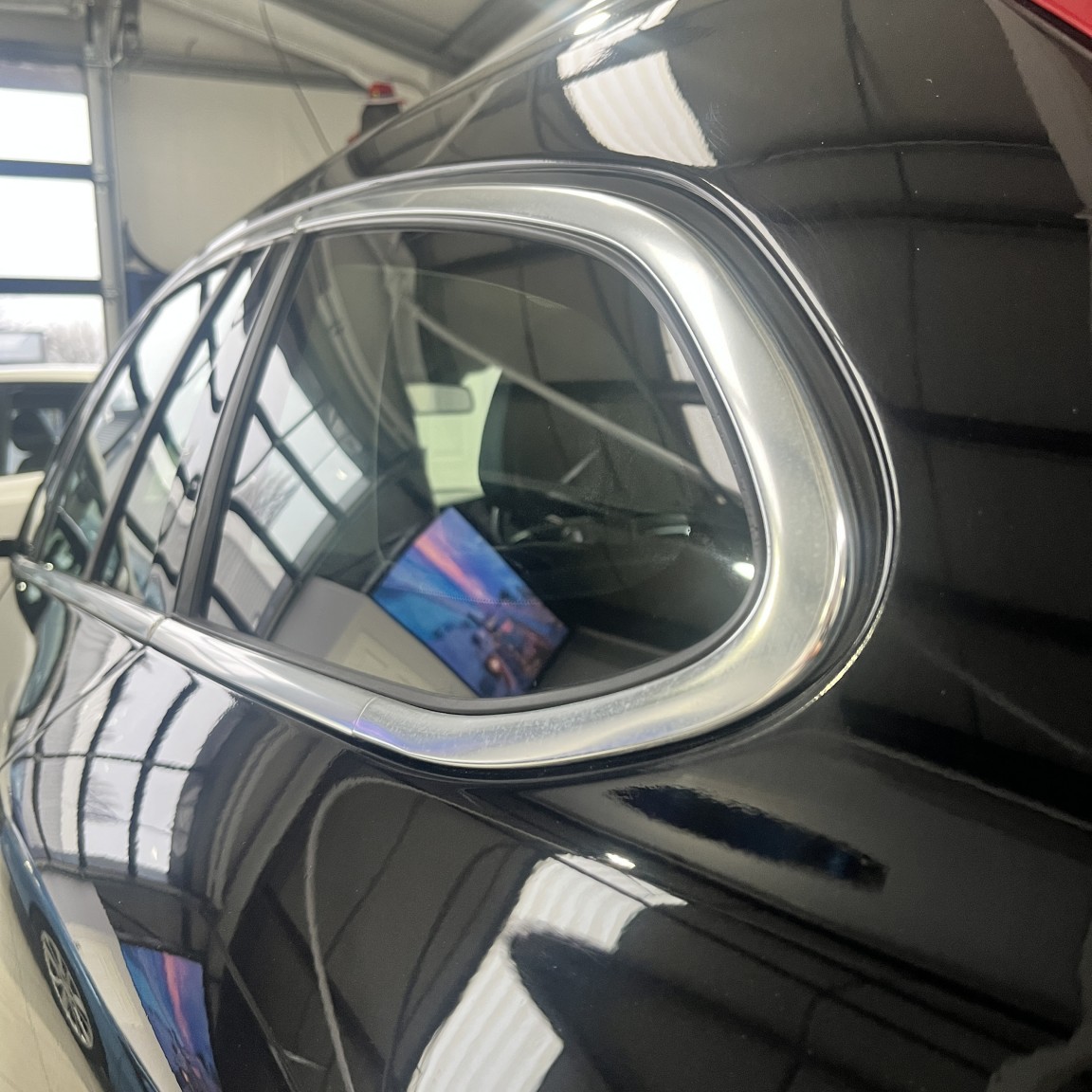 Used Volvo V60 2013 for sale - 77129648: Photo 57