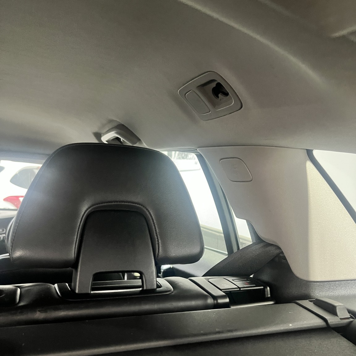 Used Volvo V60 2013 for sale - 77129648: Photo 60