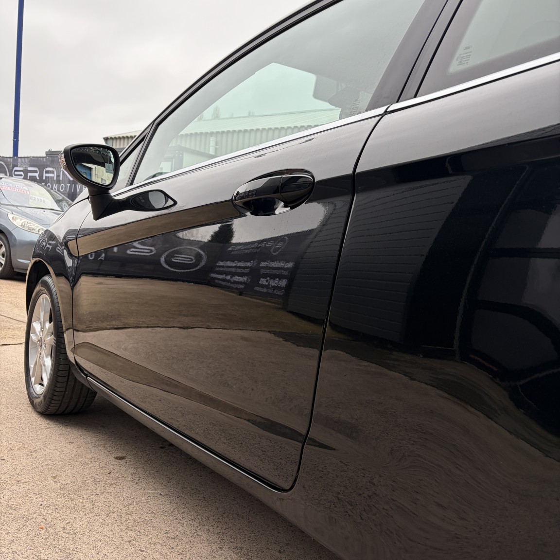 Used Ford Fiesta 2014 for sale - 78062201: Photo 10