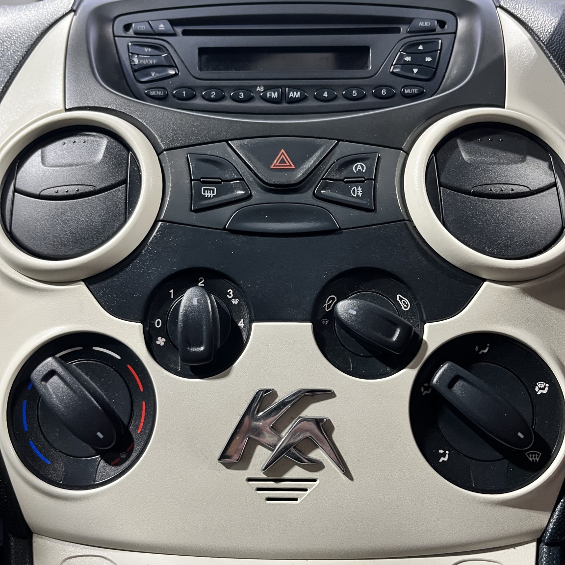 Used Ford Ka 2015 for sale - 77478064: Photo 16