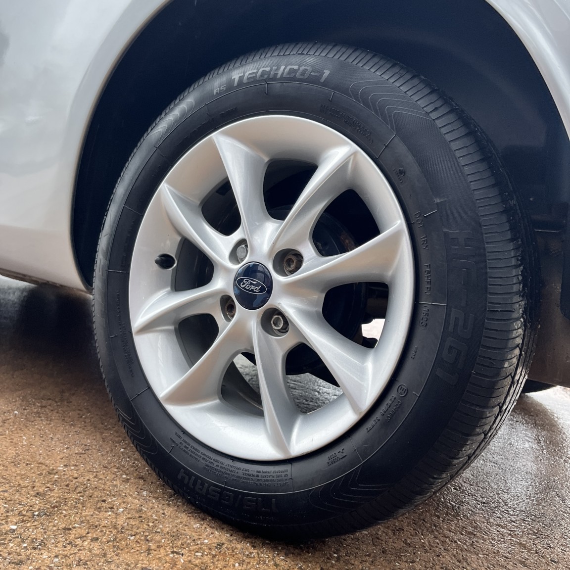 Used Ford Ka 2015 for sale - 77478064: Photo 25