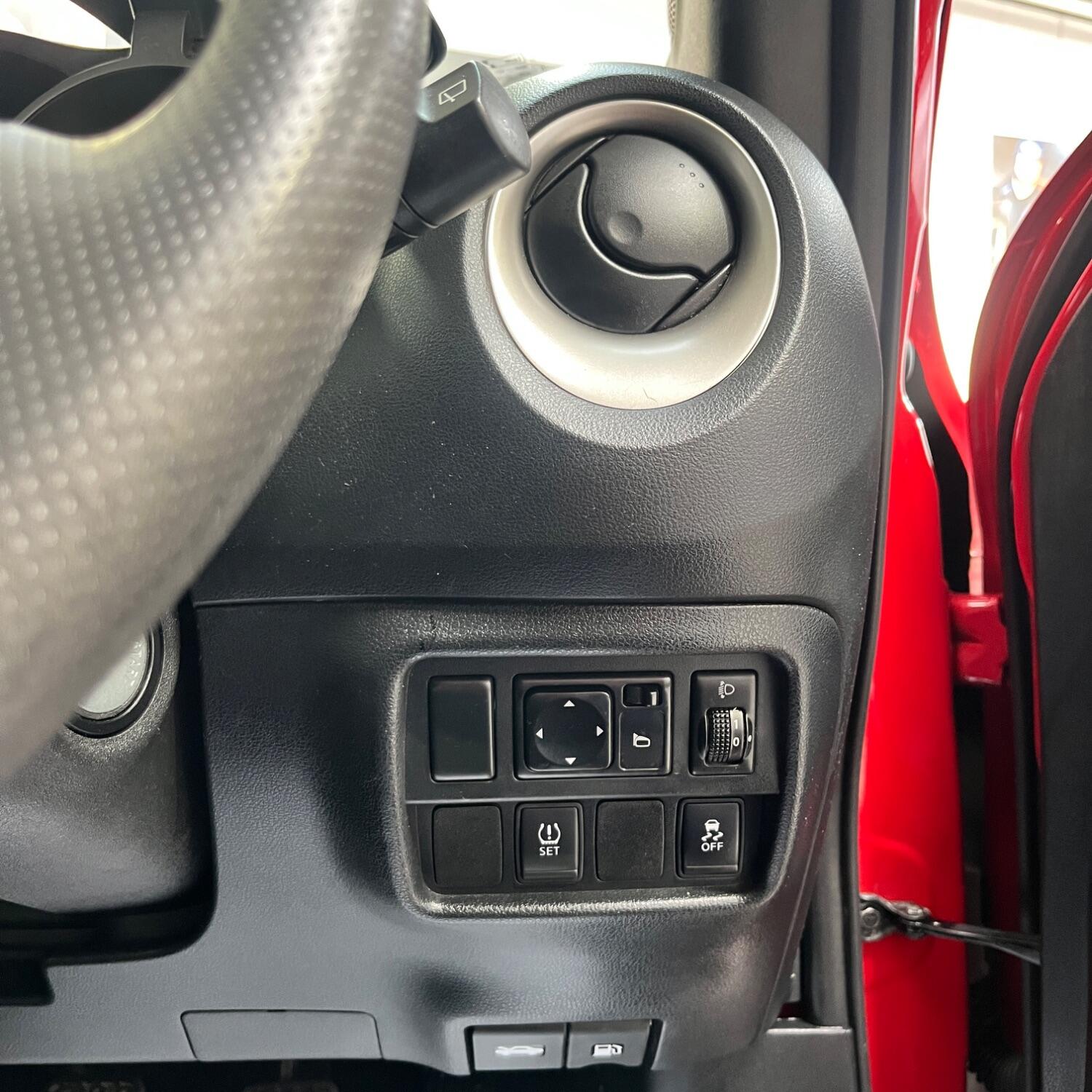 Used Nissan Juke 2017 for sale - 77129663: Photo 18