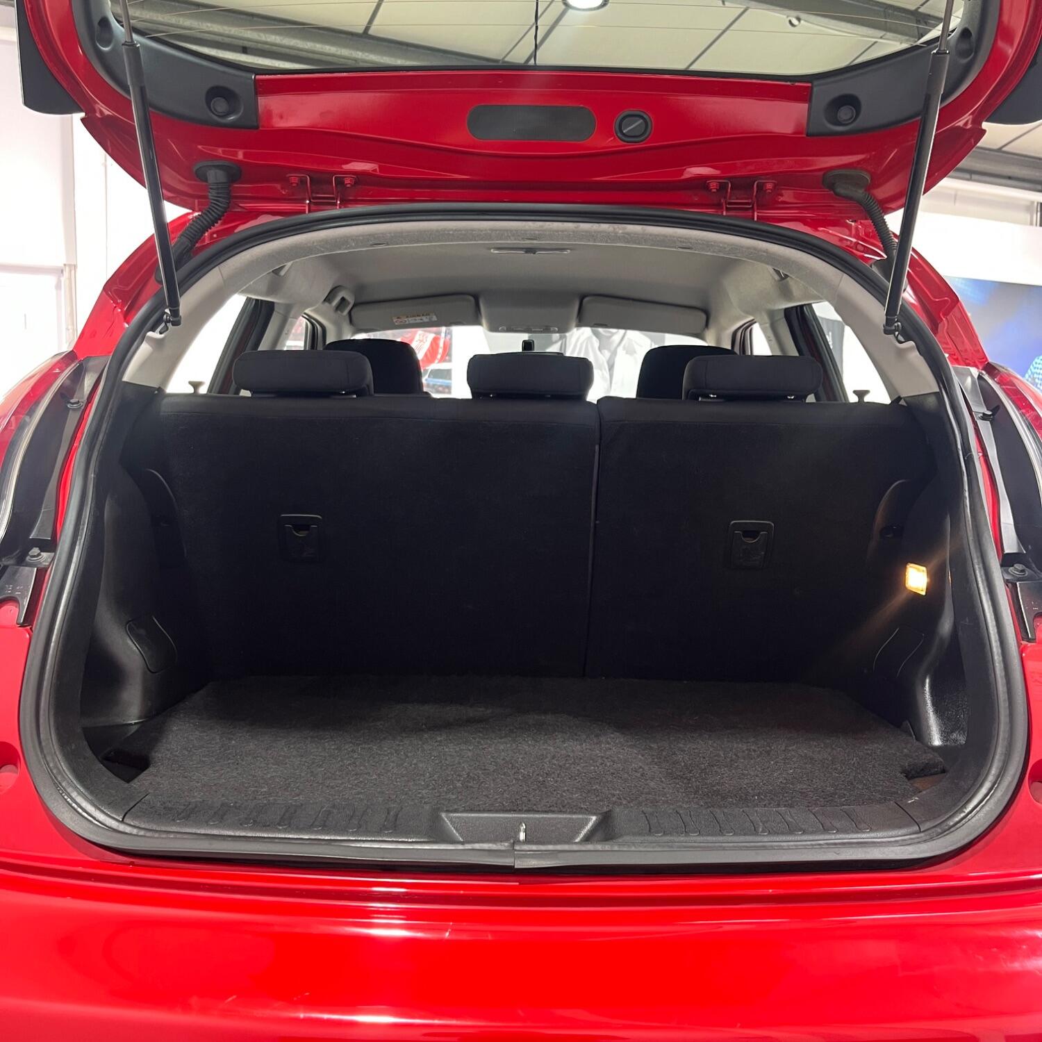 Used Nissan Juke 2017 for sale - 77129663: Photo 27