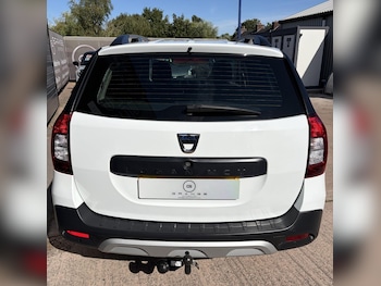Used Dacia Logan MCV 2018 for sale - 79471078: Photo