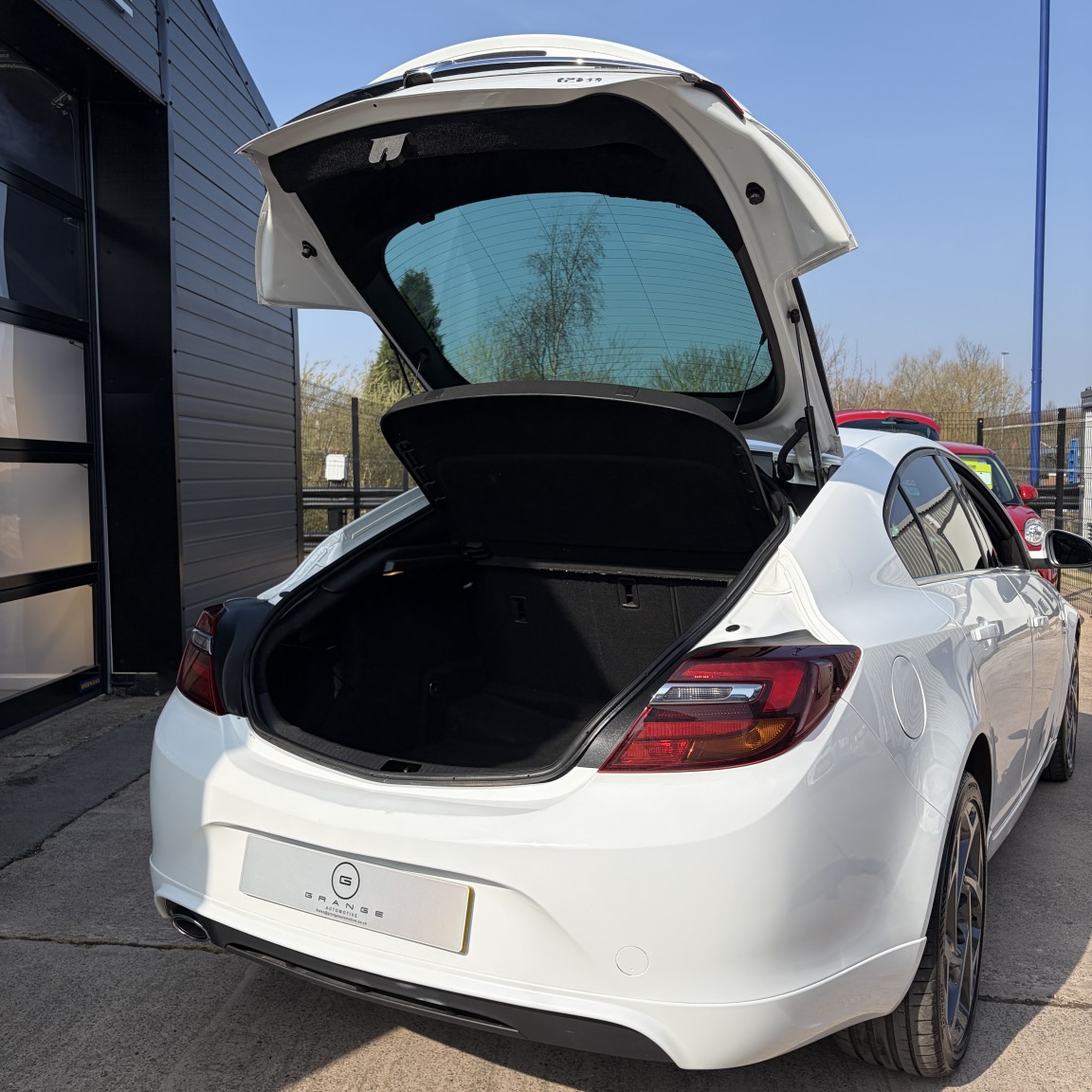 Used Vauxhall Insignia 2016 for sale - 77977154: Photo 21