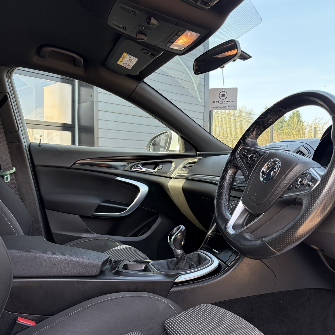 Used Vauxhall Insignia 2016 for sale - 77977154: Photo 3