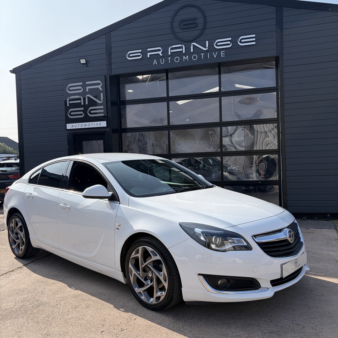 Used Vauxhall Insignia 2016 for sale - 77977154: Photo 8