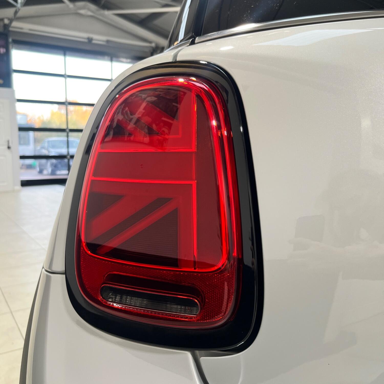 Used MINI Hatch 2021 for sale - 77129530: Photo 32