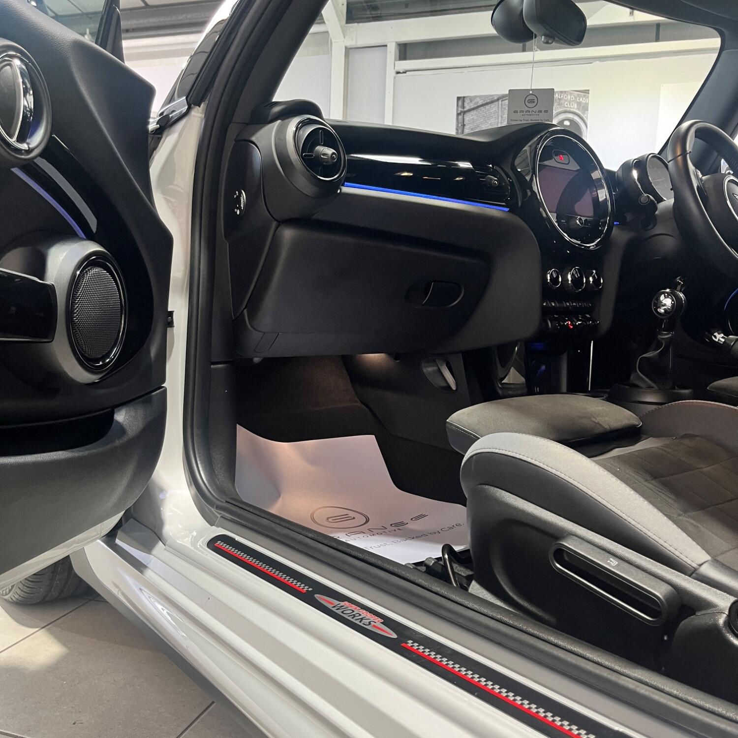 Used MINI Hatch 2021 for sale - 77129530: Photo 42