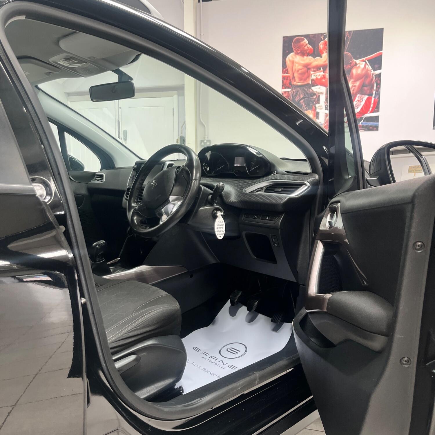 Used Peugeot 2008 2016 for sale - 77129677: Photo 58