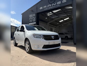 Used Dacia Sandero 2013 for sale - 79750210: Photo
